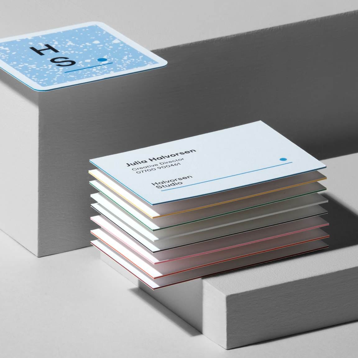 MOO Luxe premium business cards - high-end printing quality