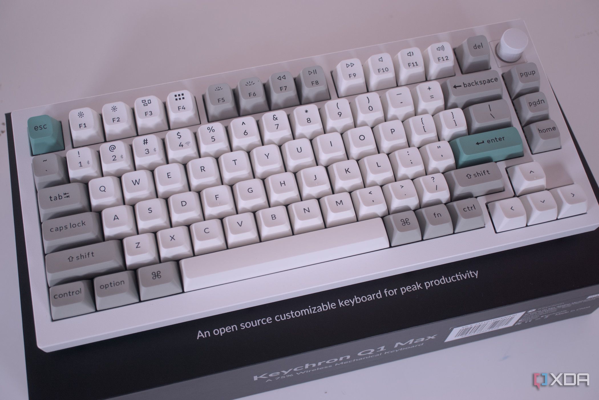 Keychron Q1 Max wireless QMK VIA custom mechanical keyboard with hot-swappable switches