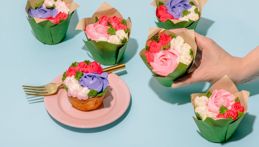 Goldbelly cake delivery service showing nationwide shipping of famous bakery cakes