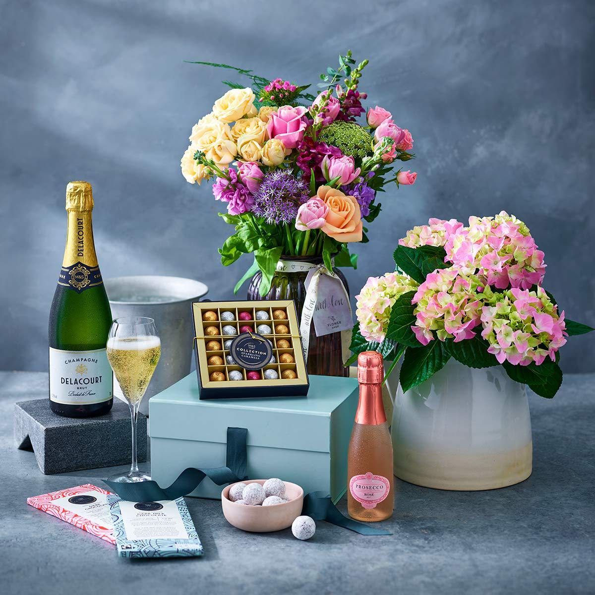 Marks and Spencer flowers gift bundle with free delivery for Mother's Day promotion