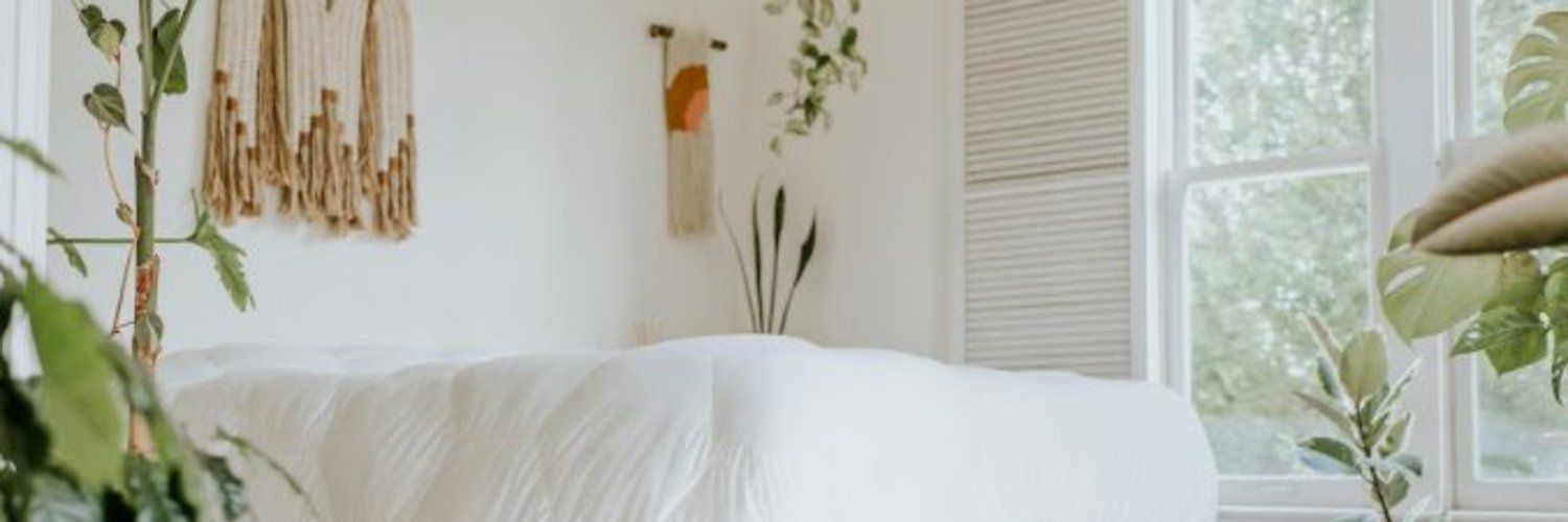 Layla Sleep Banner