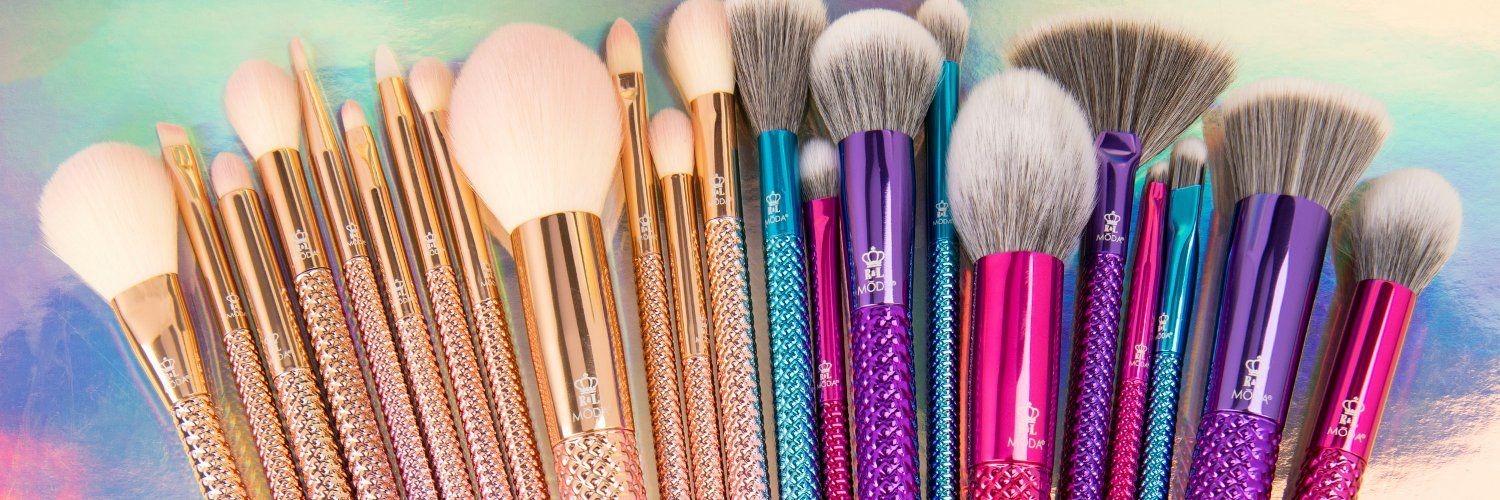 MODA BRUSH Banner