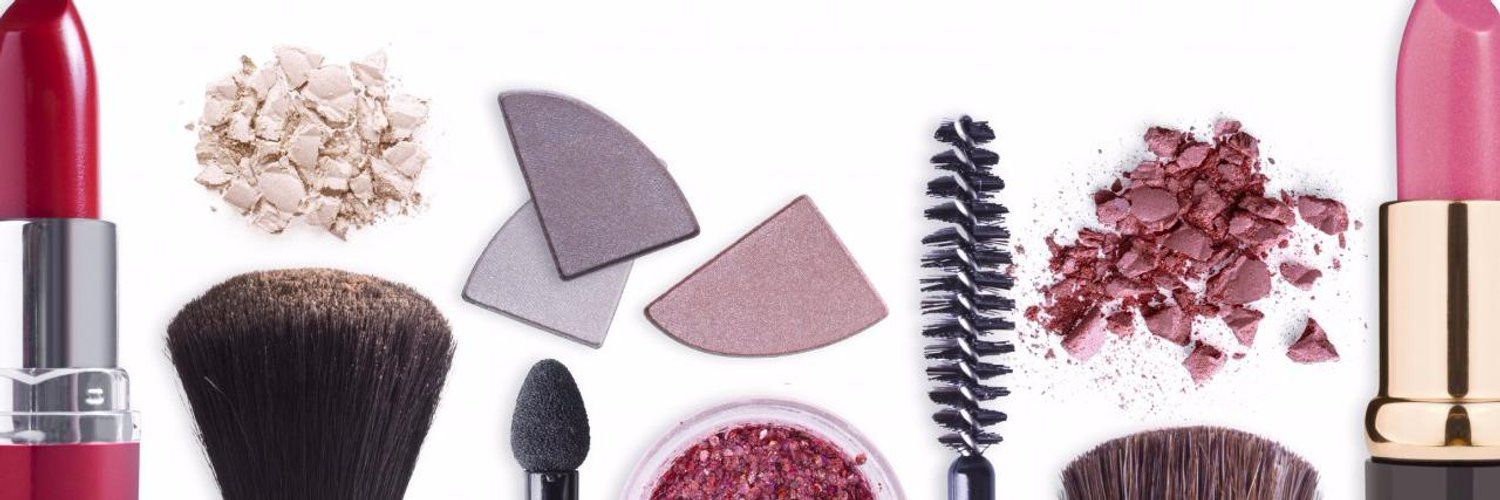 WeMakeBeauty Banner